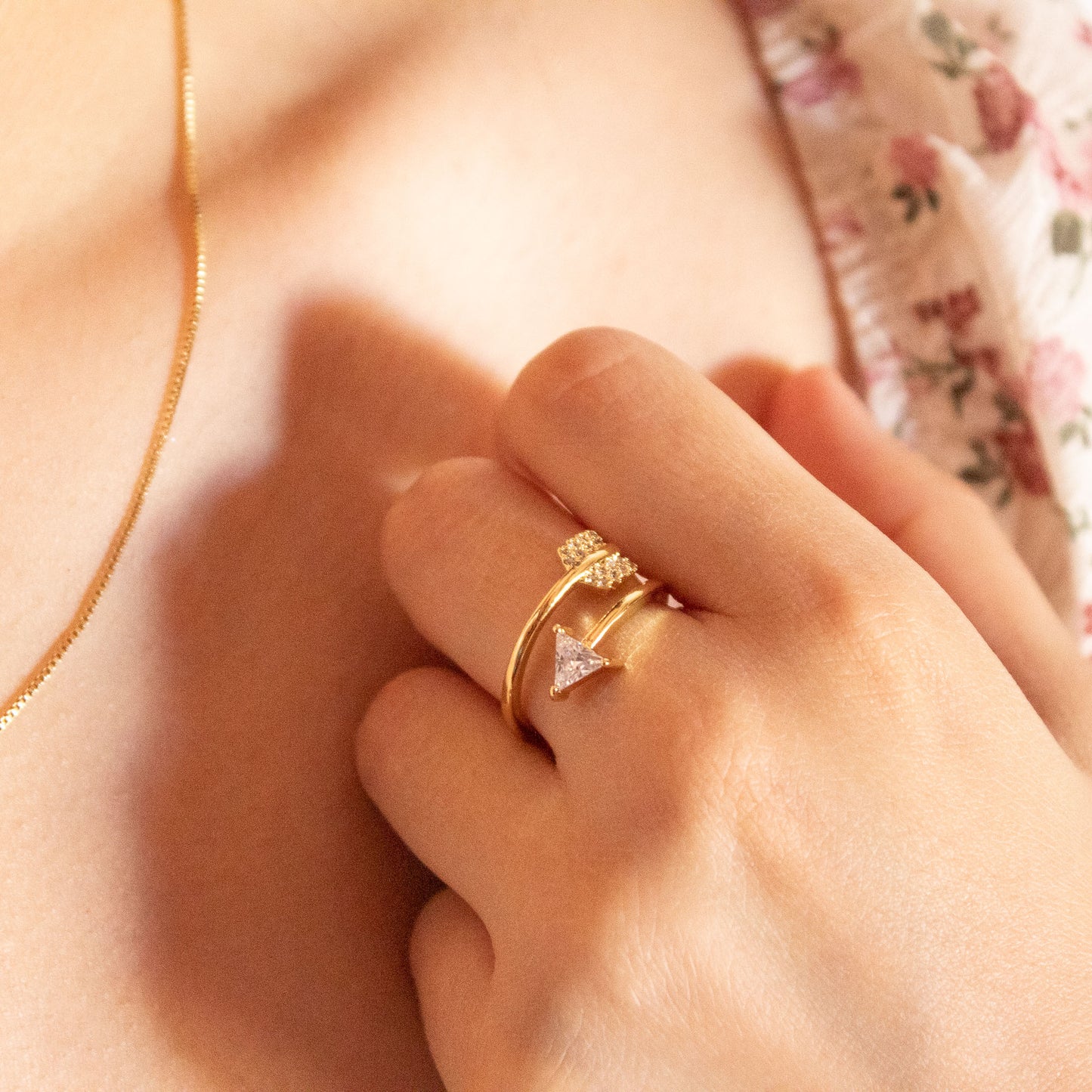 Anillo Baño de Oro Flecha modelo