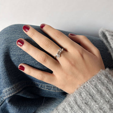 Anillo Cruce de Corazones modelo