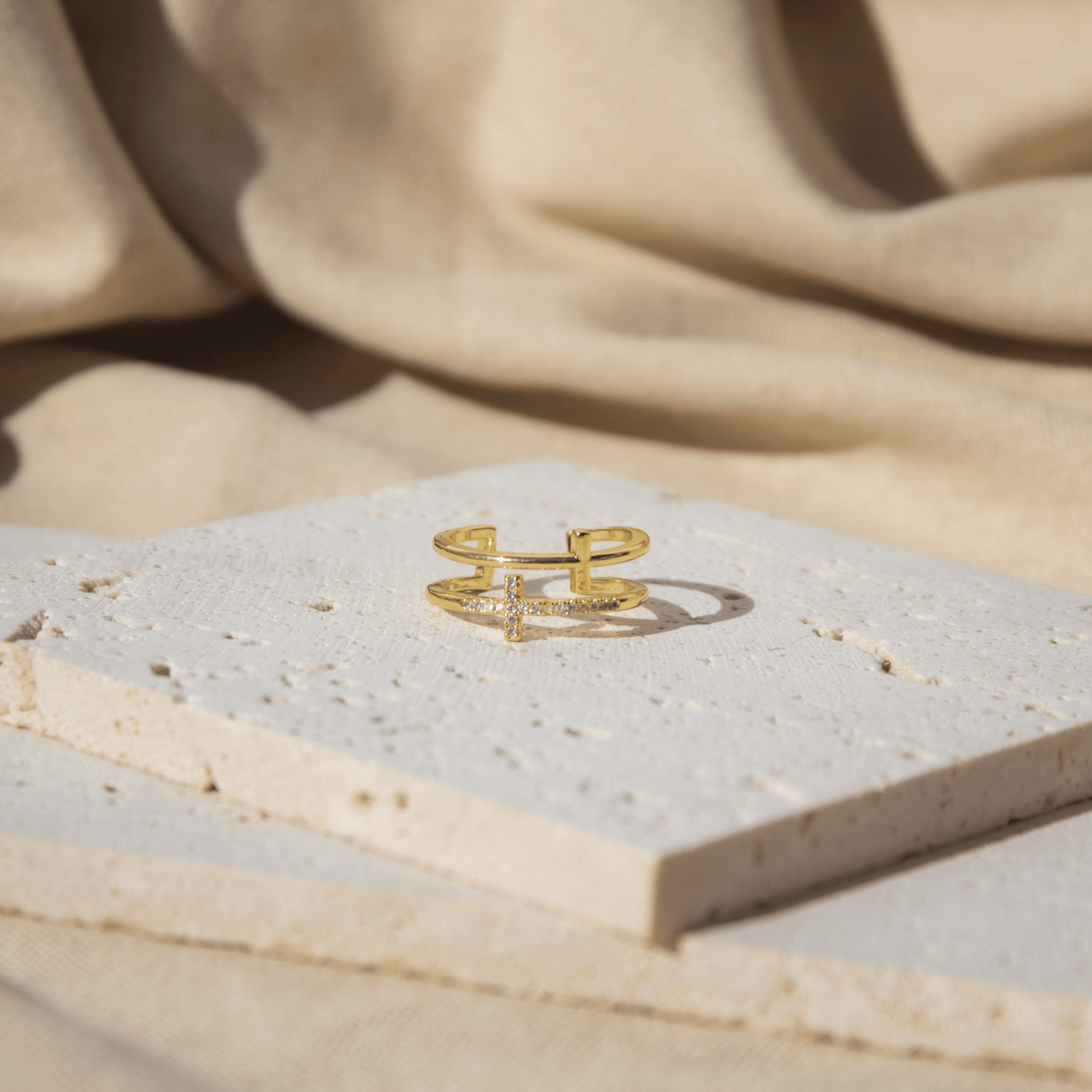 Anillo Cruces de Luz escenario