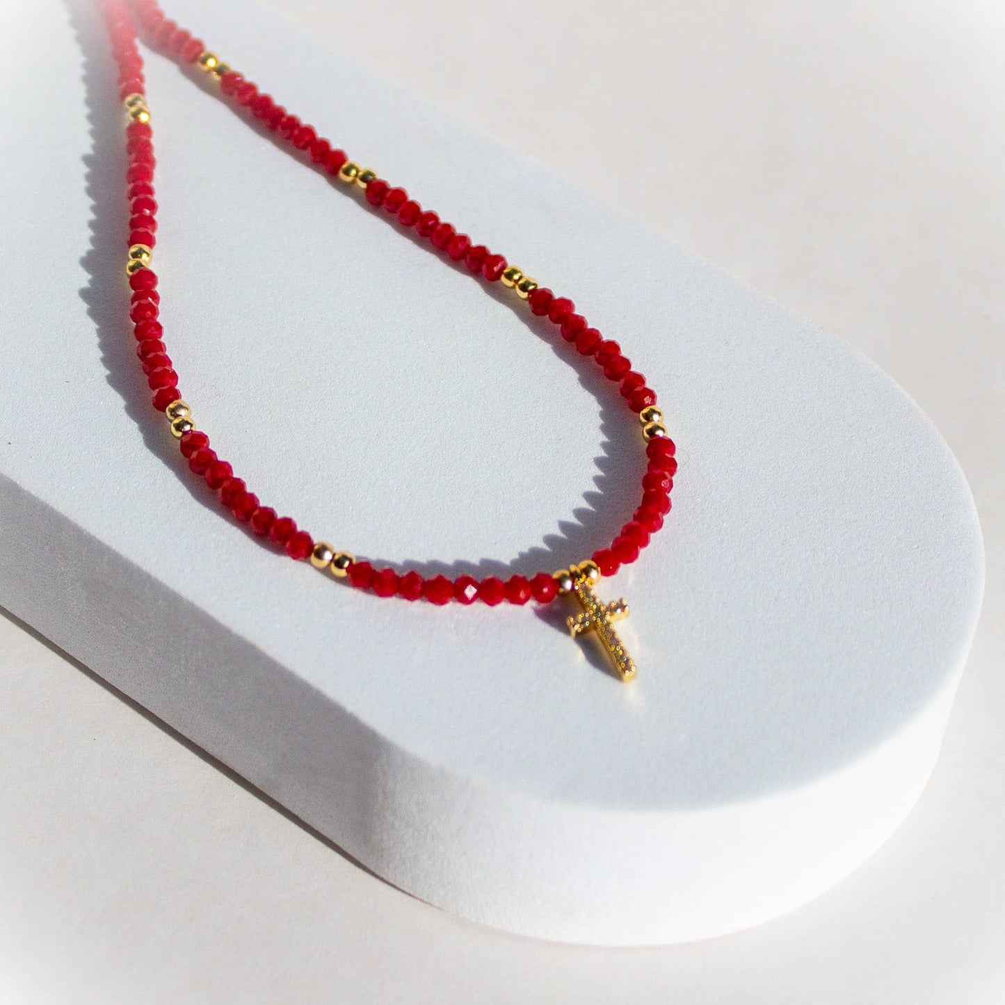 Collar Cruz Galilea Escenario