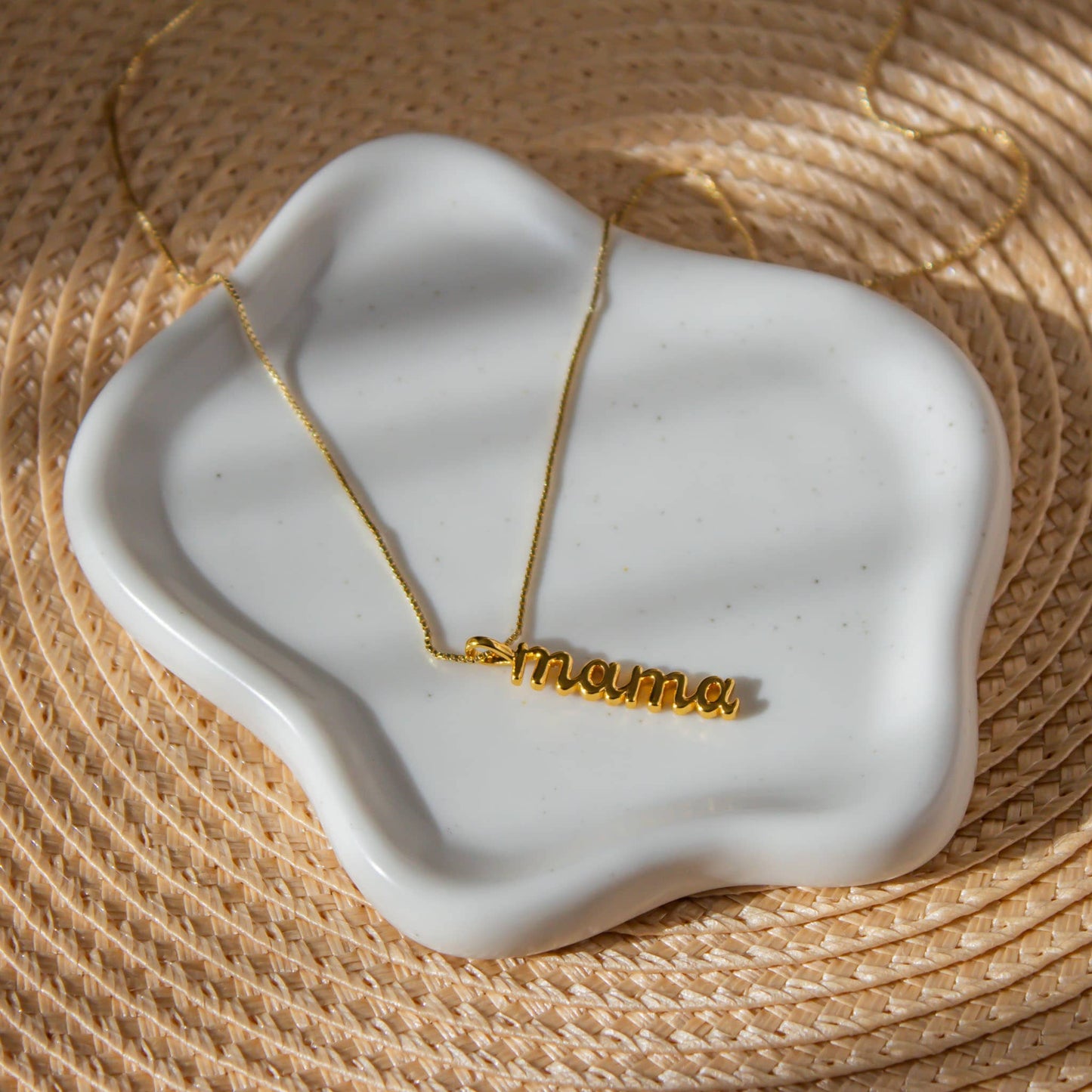 Collar Mamà Cursiva Escenario