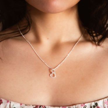 Collar Plata 925 Corazon Maya modelo