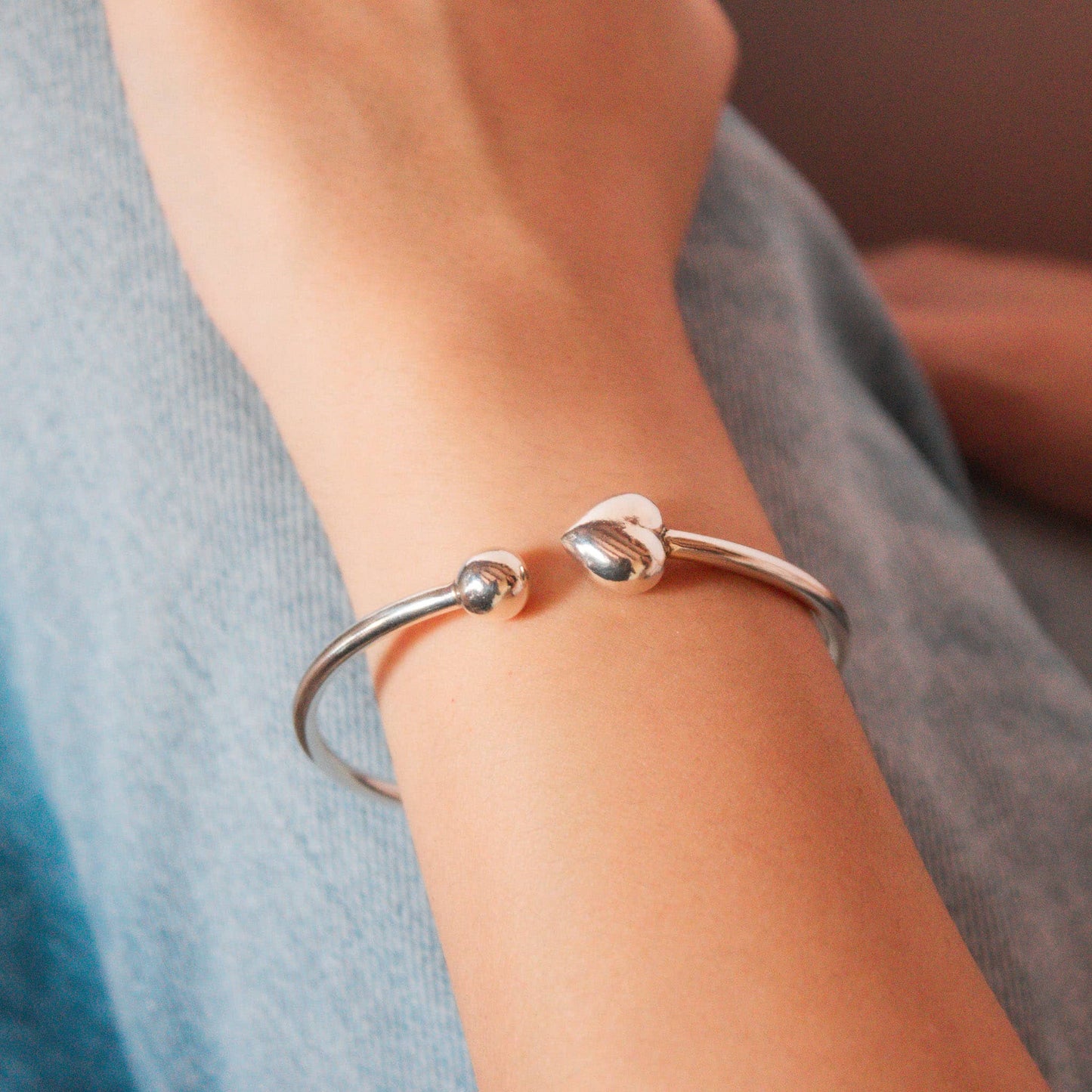 Modelo Pulsera Punto y Corazón