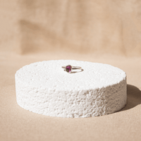 Anillo Amari escenario