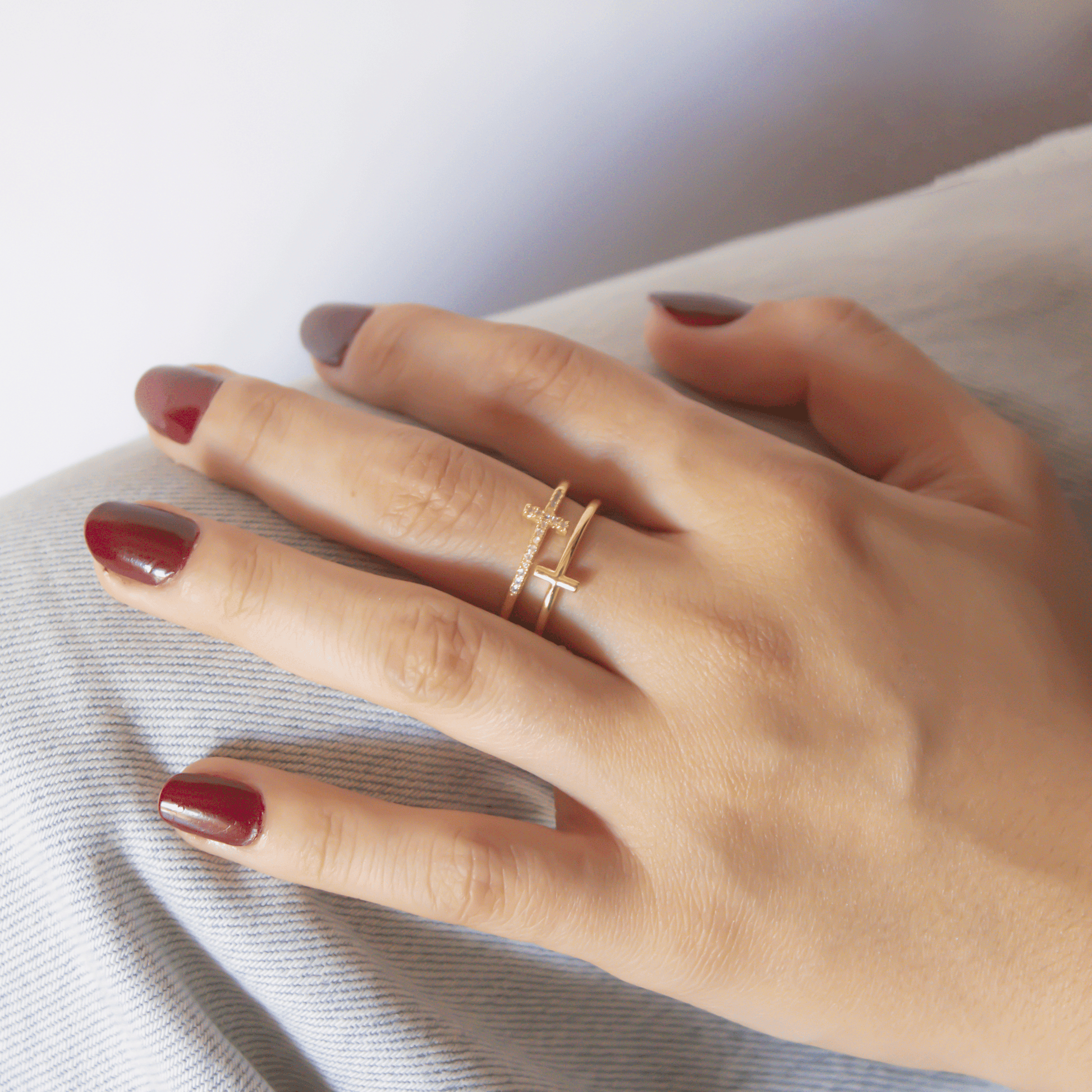 Anillo Cruces de Luz modelo