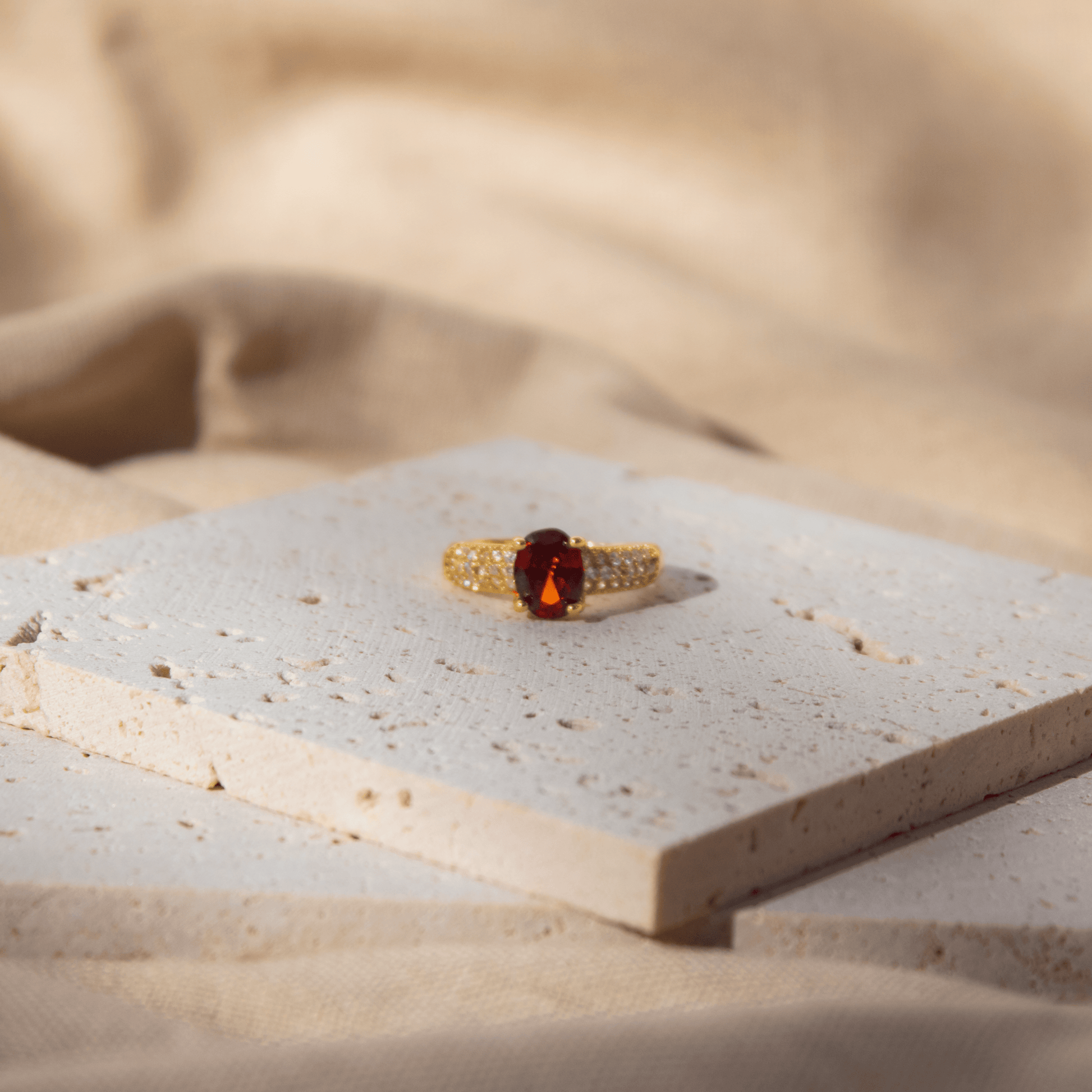 Anillo Marsella Escenario