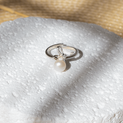 Anillo Perla Iris escenario