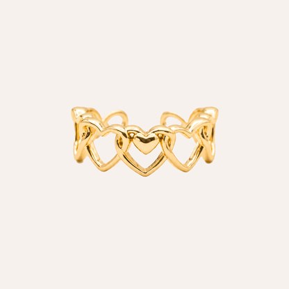 anillo ronda de corazones