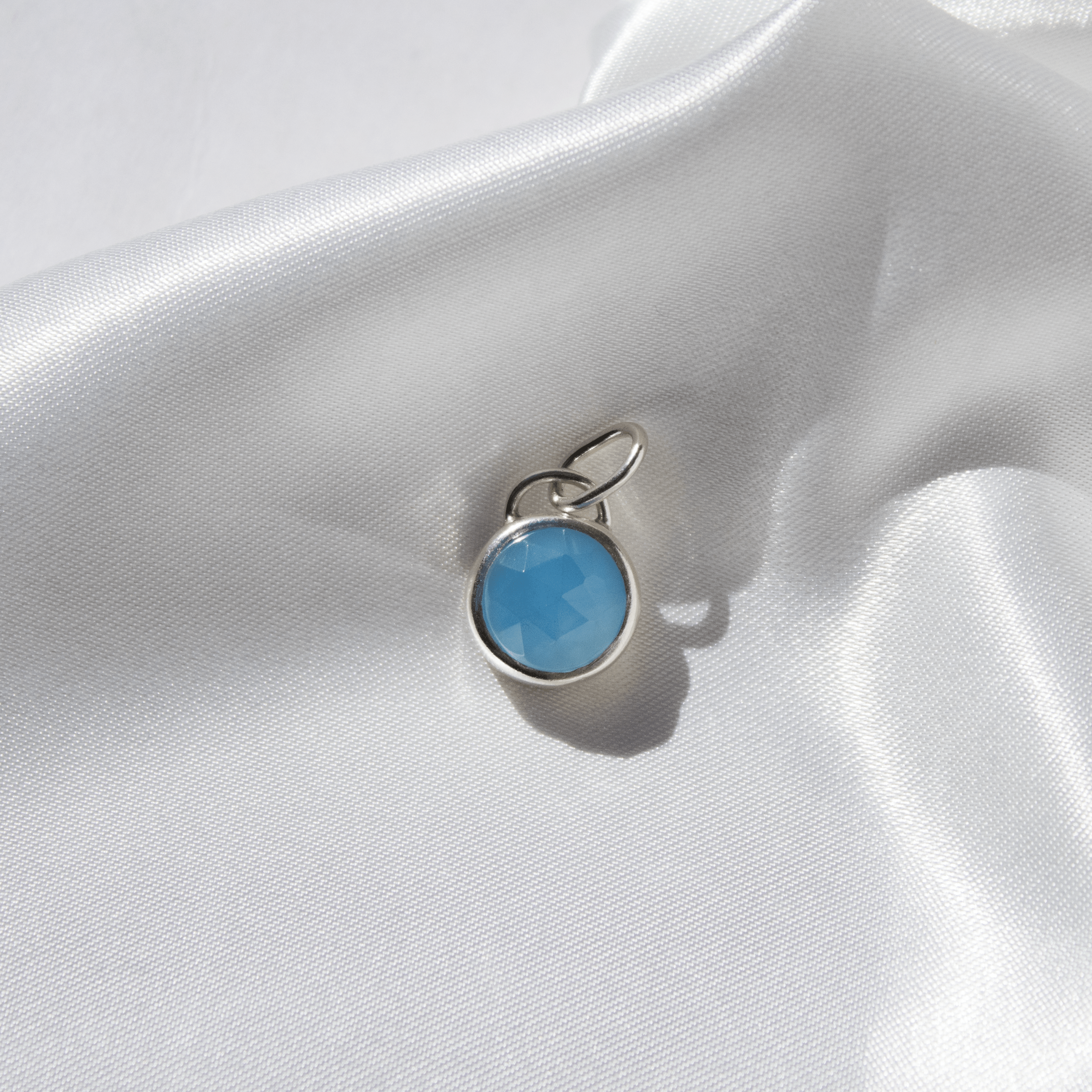 Colgante Calcedonia Fascetada