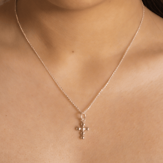 Collar Agnus modelo