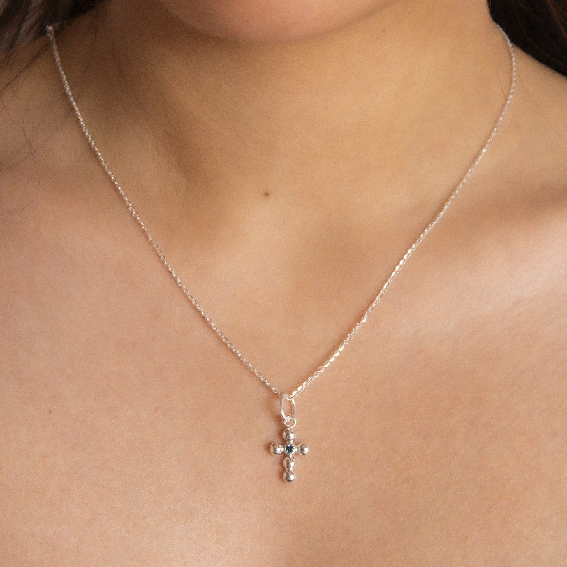 Collar Agnus Topacio modelo