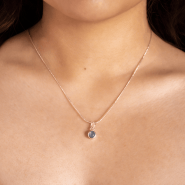 Collar Aguamarina modelo