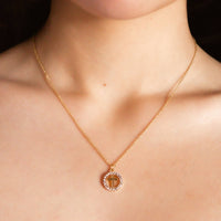 Collar Baño Oro Cruz coronada modelo