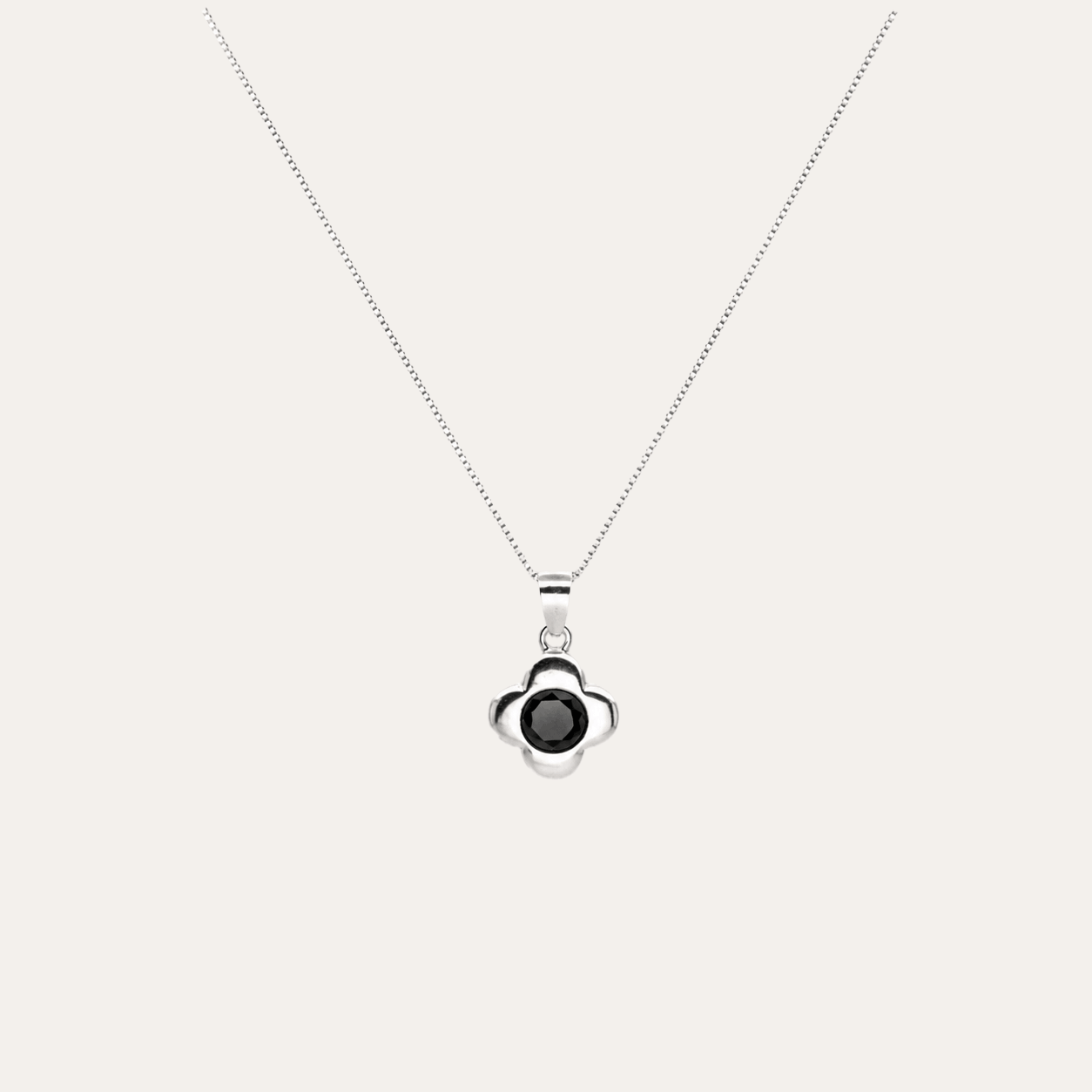 Collar Flor Geometrica plata 925