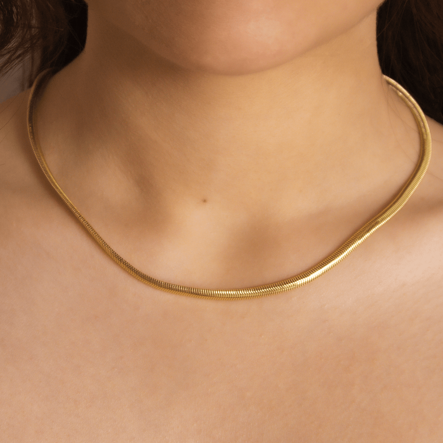 Collar Helena modelo