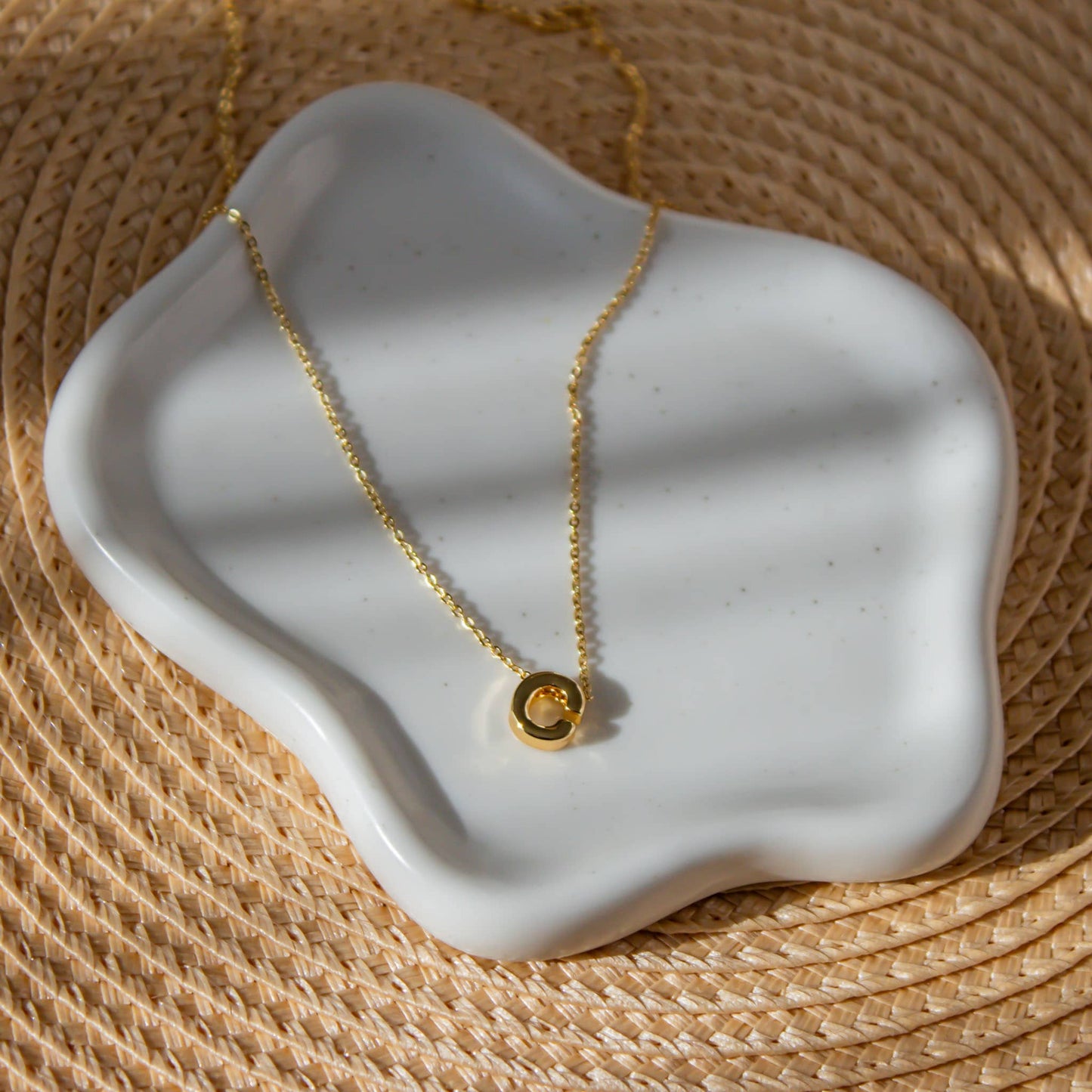 Escenario Collar Inicial Bold