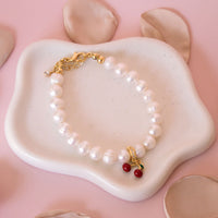Escenario Pulsera Cereza Perlas