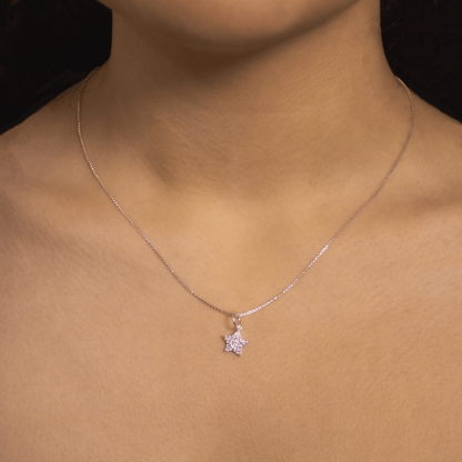 Modelo Collar estrella lira